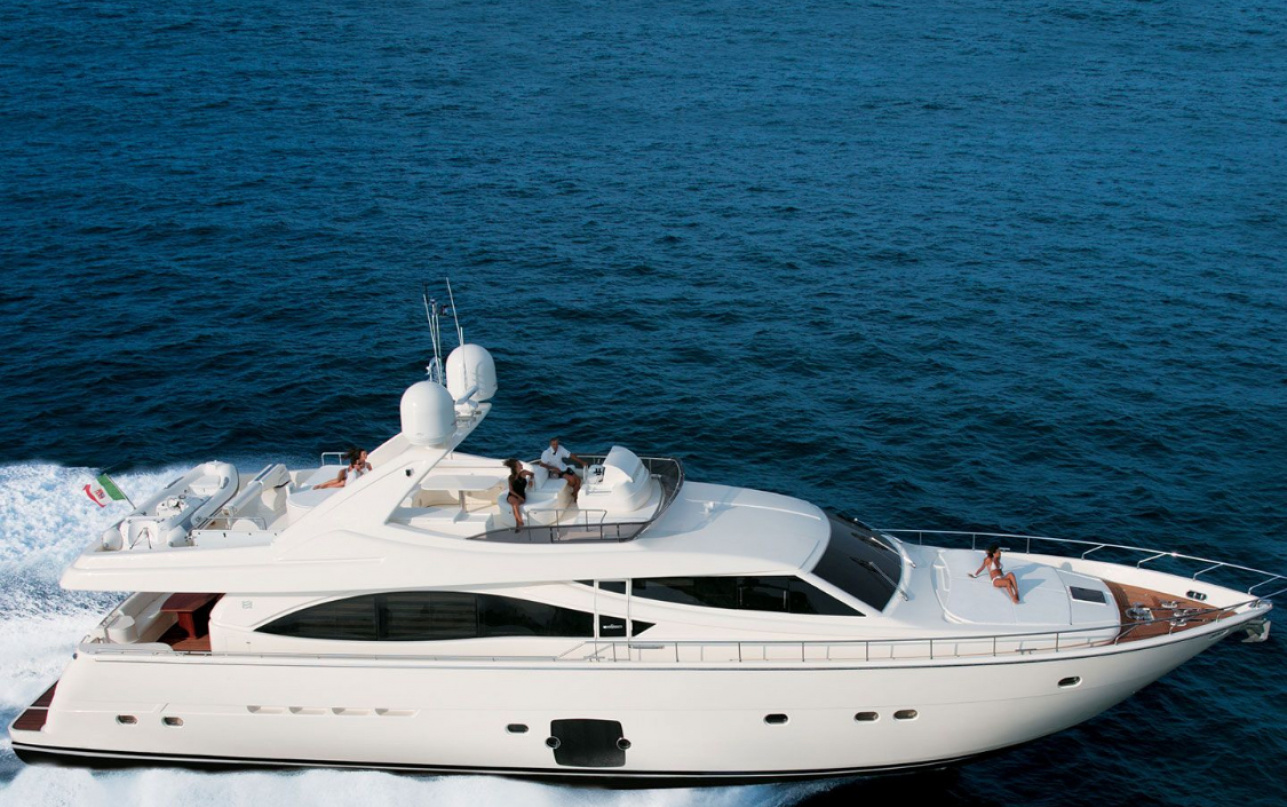 Яхта Ferretti Yachts 830 доступна для покупки!